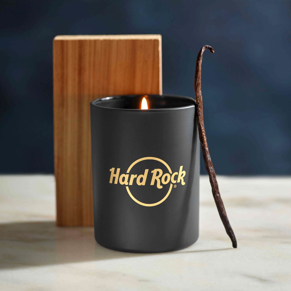 Hard Rock Gold Foil Logo Candle 8oz image number 1