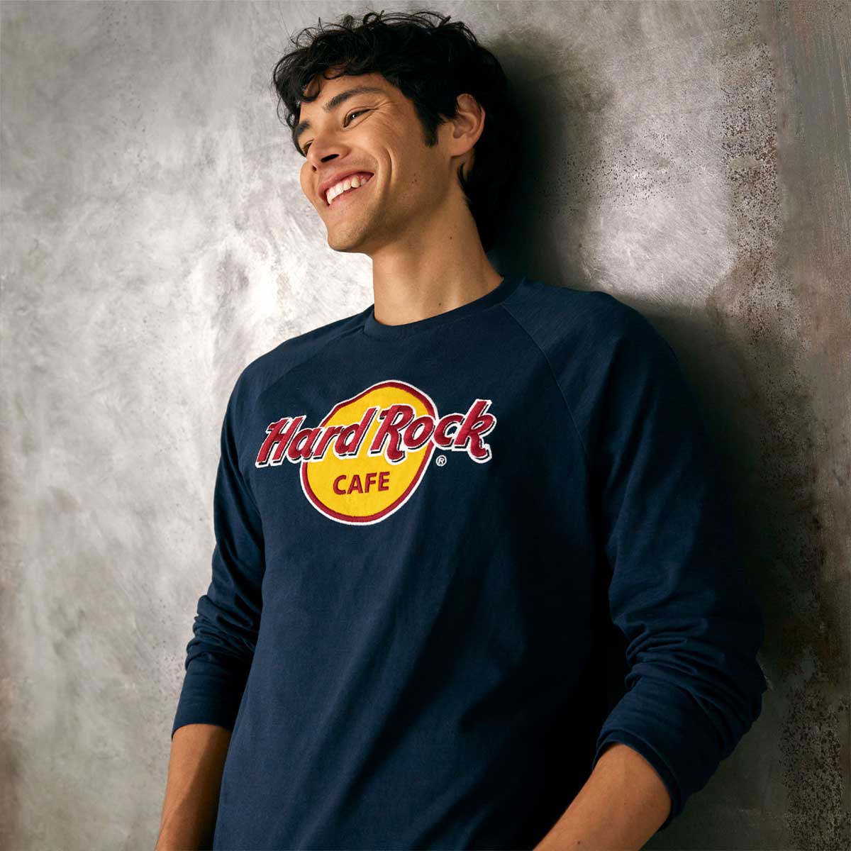 Hard Rock Elevated Classic Navy Longsleeve Pullover Raglan Tee image number 3