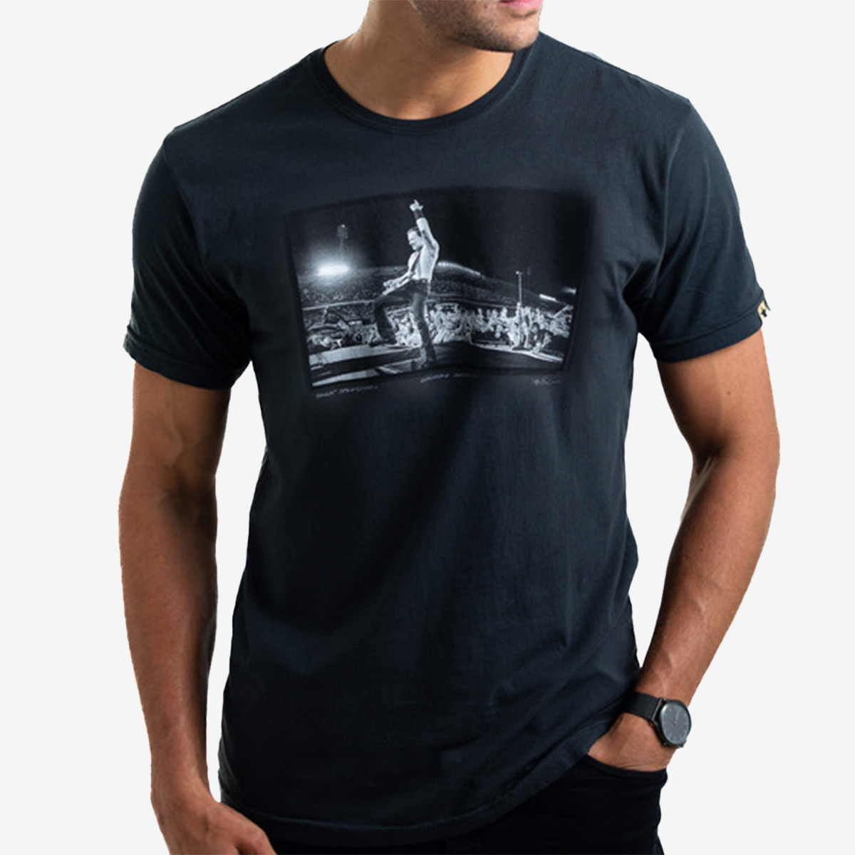 Bruce Live Tee in Black image number 1