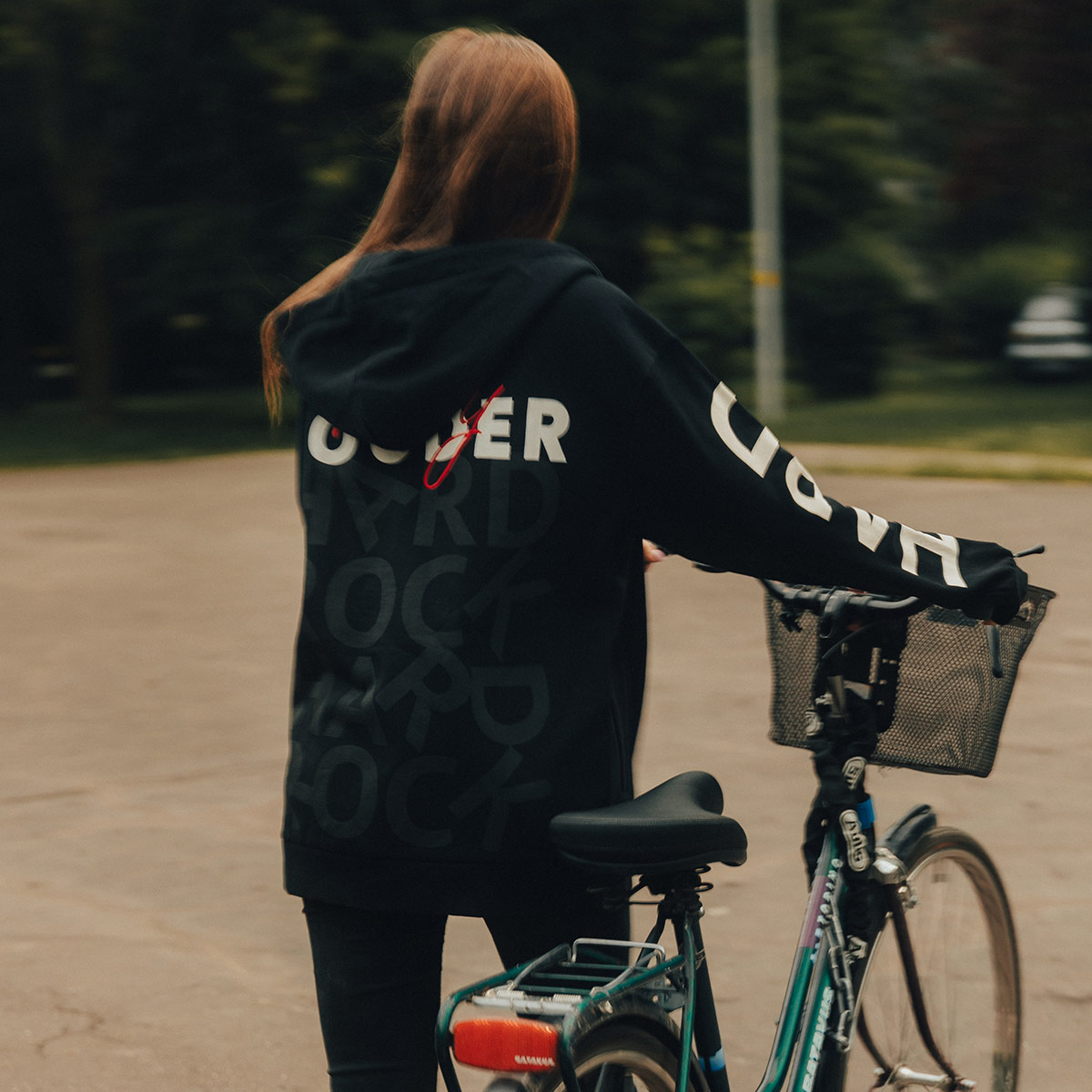 Play Louder Full Zip Hoodie in Black image number 5